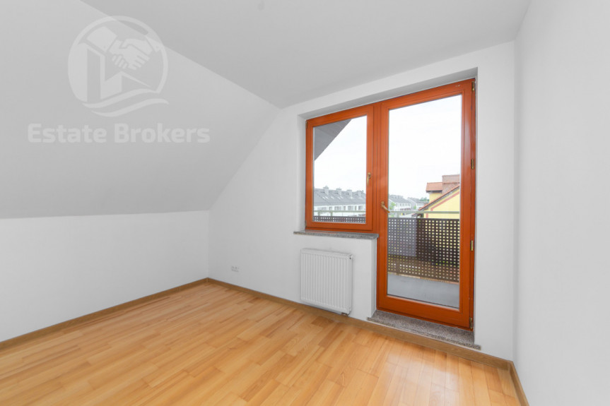 powiat wrocławski, Mirk&oacute;w, R&oacute;żana, Rodzinne mieszkanie z ogrodem i garażem