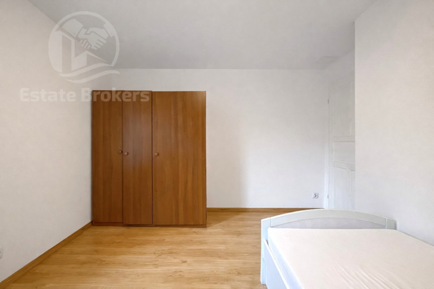 Wrocław, Biskupin, Sp&oacute;łdzielcza, Rozkładowe trzy pokoje na Biskupinie