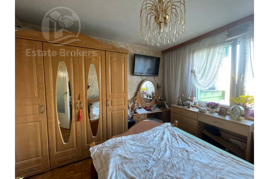 Wrocław, Gąd&oacute;w Mały, Balonowa, Gąd&oacute;w Mały |Dwustronne | 64m2+piwnica | Balkon