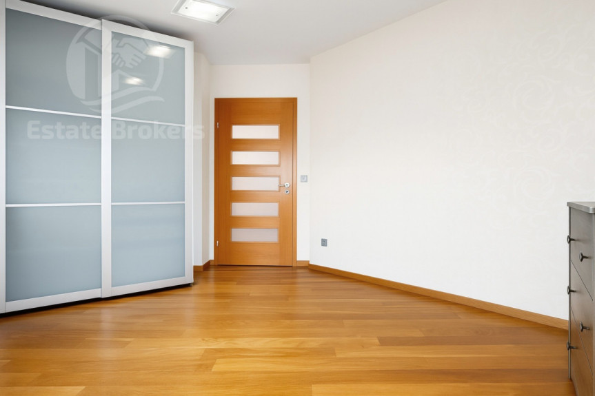 Wrocław, Krzyki, Strońska, Funkcjonalne mieszkanie z dokonałą komunikacją