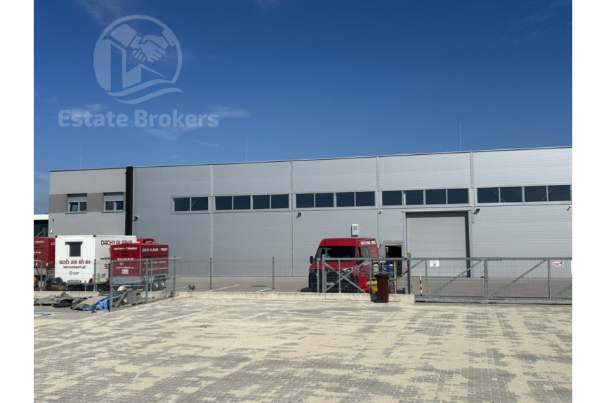 Wrocław, Psie Pole, Kwiatowa, Magazyn 600 m&sup2; z częścią biurową