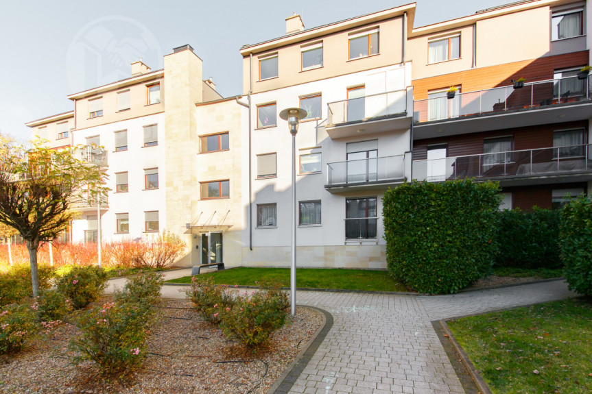 Wrocław, Biskupin, Antoniego Wiwulskiego, 2 pokoje z osobną kuchnią  ZOO  na 6 miesięcy