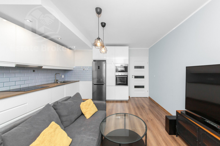 Wrocław, Poświętne, Adama Jerzego Czartoryskiego, Stylowy apartament  Zieleń wok&oacute;ł  2MP