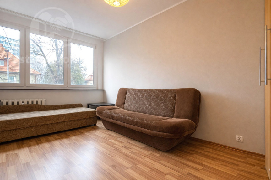 Wrocław, Krzyki, Łączności, Dwustronne mieszkanie dla rodziny z balkonem