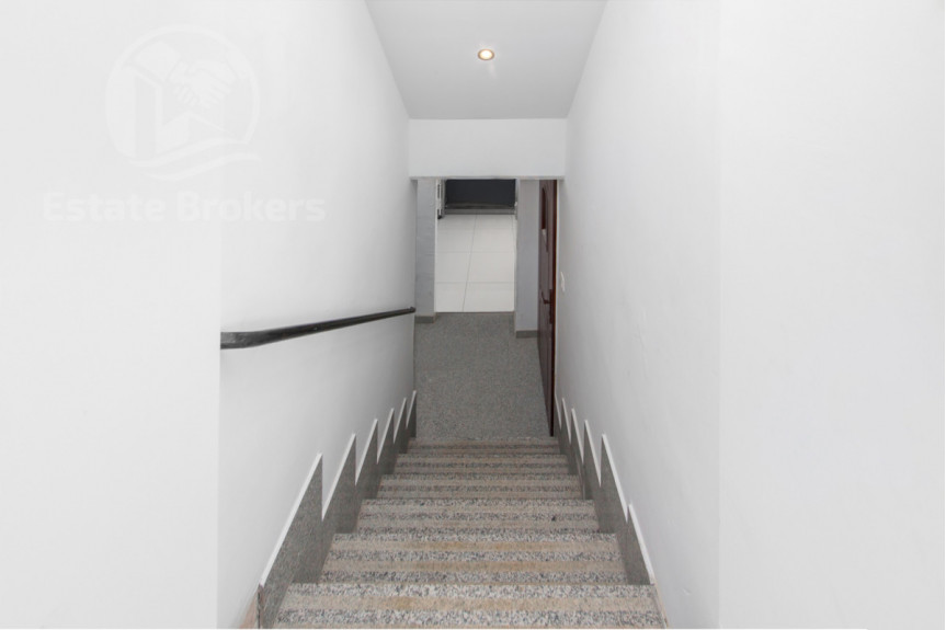 Wrocław, Opor&oacute;w, Lakiernicza, Gotowy lokal usługowy z witryną &ndash; parter | Bez VAT