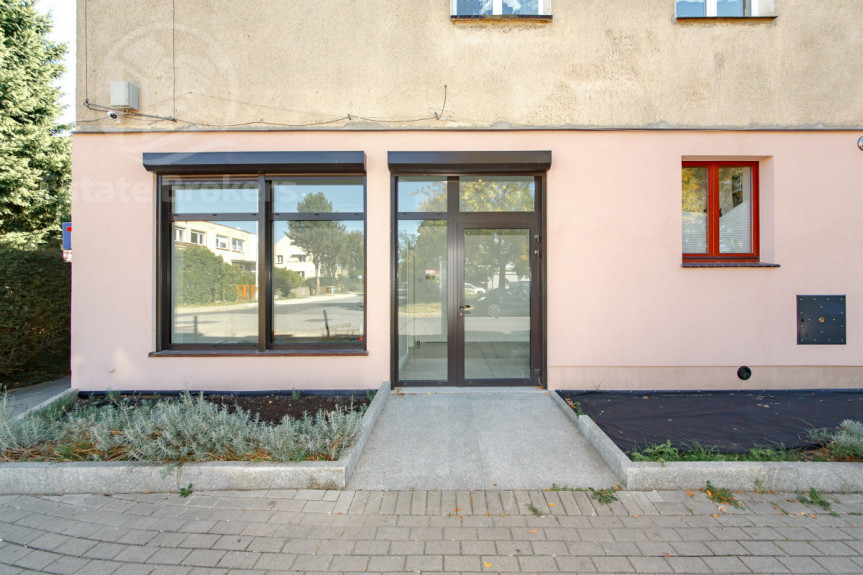 Wrocław, Opor&oacute;w, Lakiernicza, Gotowy lokal usługowy z witryną &ndash; parter | Bez VAT
