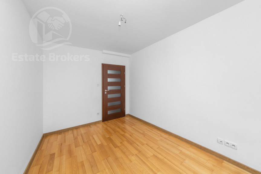 Wrocław, Psie Pole, Odolanowska, 3 pokoi | Kom&oacute;rka | Garaż | Ogr&oacute;dek