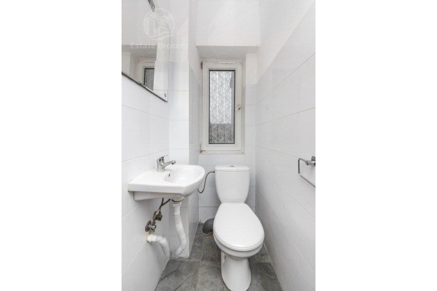 powiat wrocławski, Kobierzyce, Polna, Dom inwestycynjny jako 11 pokoi l Działka 900m2