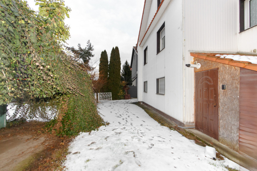 powiat wrocławski, Kobierzyce, Polna, Dom inwestycynjny jako 11 pokoi l Działka 900m2