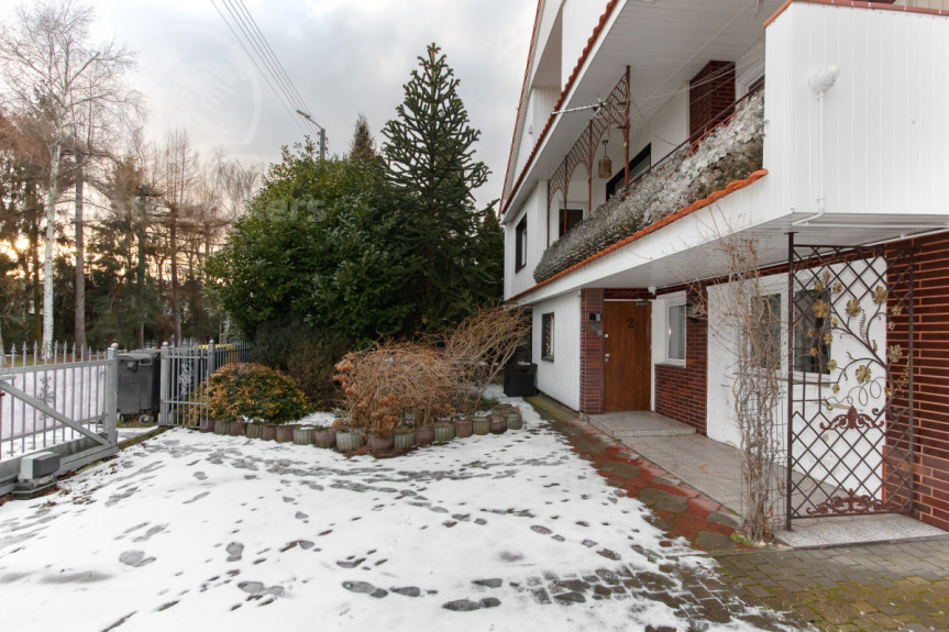 Wrocław, Ołtaszyn, Ułańska, Dom dla pracownik&oacute;w l Na 50 os&oacute;b l Działka 900 m2