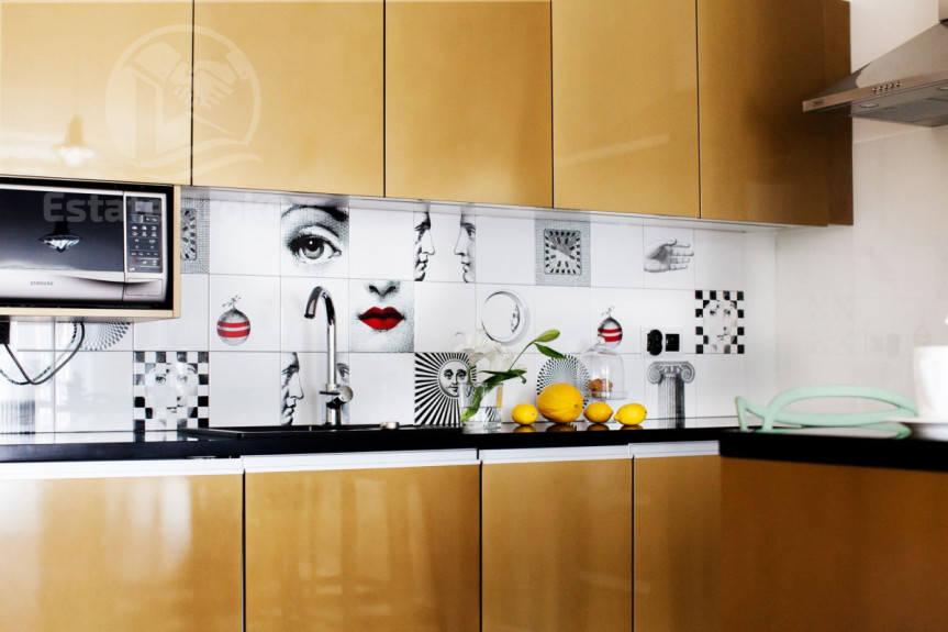 Wrocław, Stare Miasto, Ratusz, Gotowy apart-hotel