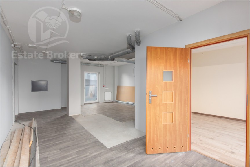 Wrocław, Przedmieście Oławskie, Gen. Kazimierza Pułaskiego, Lokal inwestycyjny-duży ruch