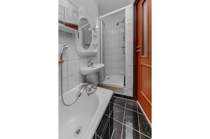 Wrocław, Krzyki, Ślężna, Kawalerka 31,5m2, ŚLĘŻNA UKR/ENG/PL