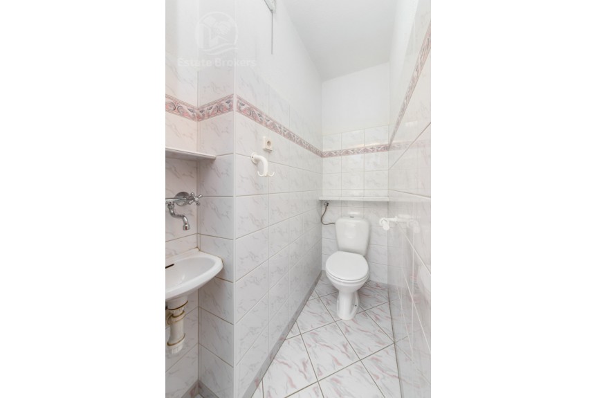 powiat trzebnicki, Trzebnica, Oleśnicka, Dom 176 m&sup2; przy lesie, duża działka