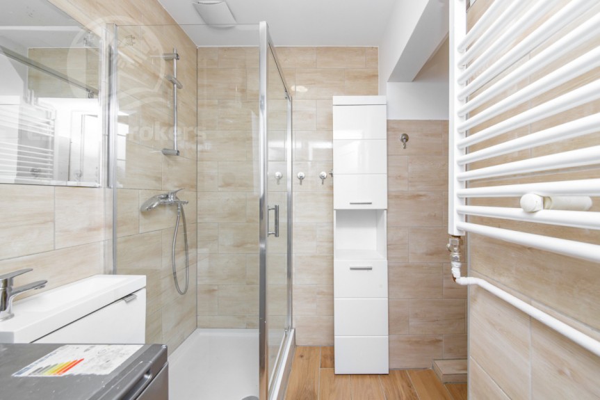 Wrocław, Śr&oacute;dmieście, Słowiańska, 4 pokoje / po remoncie/ już z NAJEMCĄ