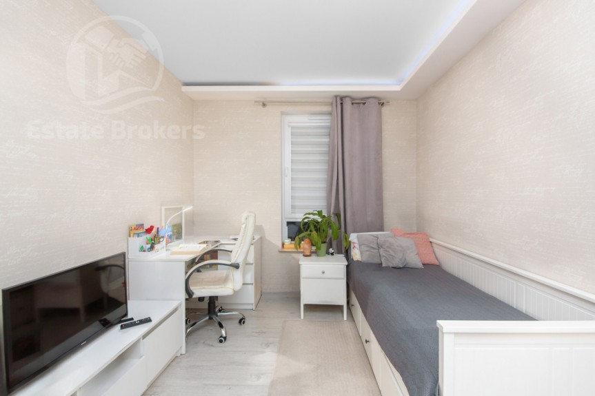 Wrocław, Stabłowice, Lubomierska, 4 pokoje / GOTOWE DO ZAMIESZKANIA / GARDEROBA