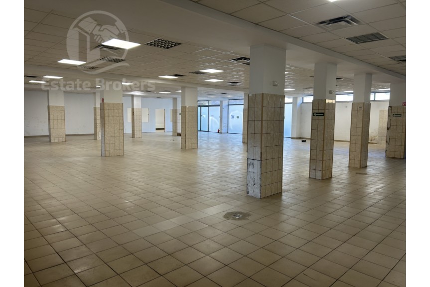 Wrocław, Nowy Dw&oacute;r, Gubińska, Duża powierzchnia pod handel i usługi