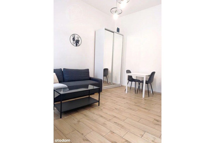 Wrocław, Stare Miasto, Św. Mikołaja, Rozkładowe 2 pokoje  Wysokie sufity