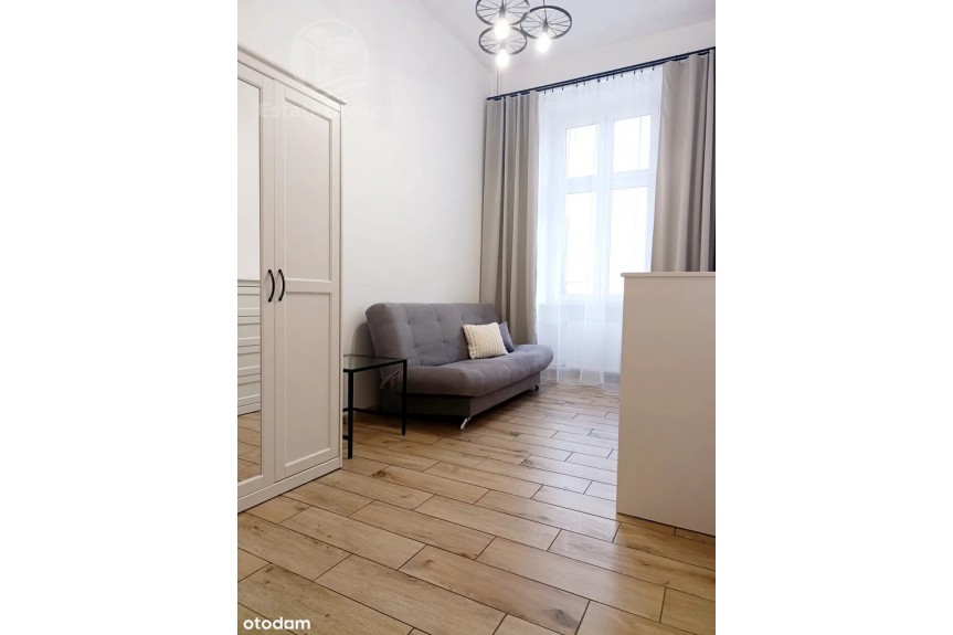 Wrocław, Stare Miasto, Św. Mikołaja, Rozkładowe 2 pokoje  Wysokie sufity