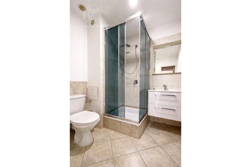 Wrocław, Stare Miasto, Kotlarska, Parterowy lokal z ogr&oacute;dkiem w centrum miasta