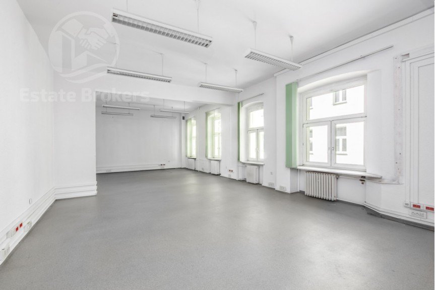 Wrocław, Stare Miasto, Podwale, Budynek pod szkołę prywatną