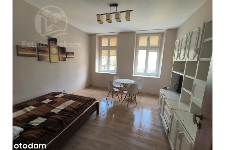 Wrocław, Nadodrze, Henryka Brodatego, 3 pokoje  Osobna kuchnia  Blisko centrum