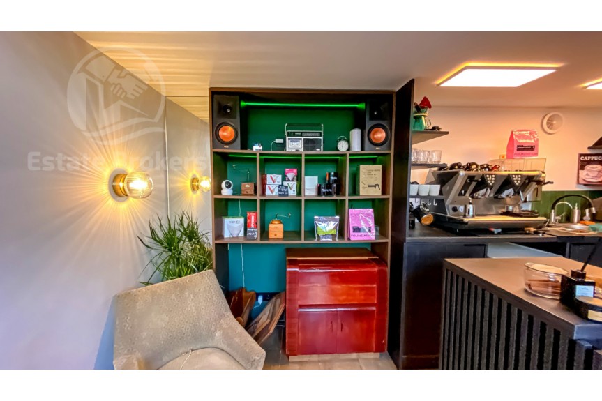 Wrocław, Śr&oacute;dmieście, Marii Curie-Skłodowskiej, Gotowy lokal z witryną w studentska okolicy