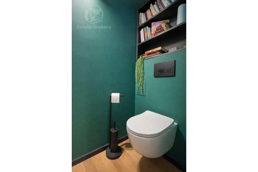 Wrocław, Śr&oacute;dmieście, Marii Curie-Skłodowskiej, Gotowy lokal z witryną w studentska okolicy