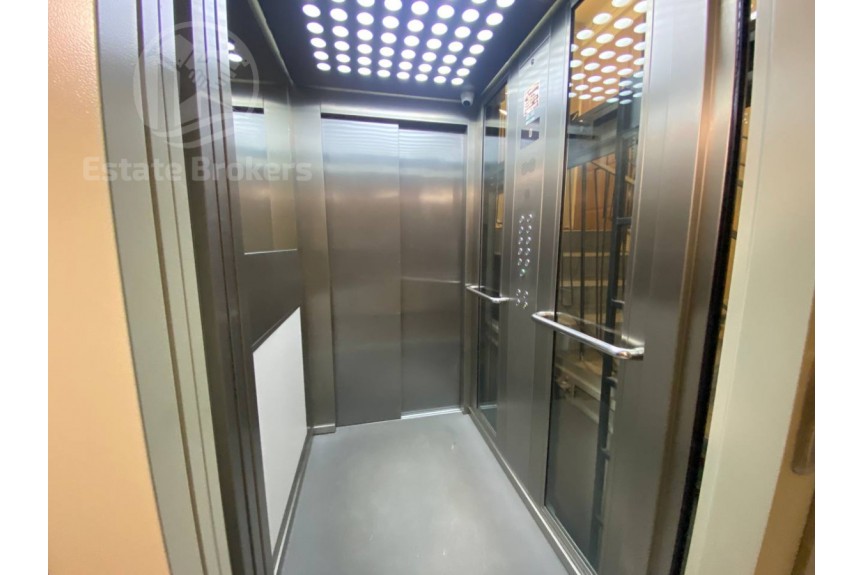 Wrocław, Krzyki, Jantarowa, obok SkyTower 3 pokoje z windą