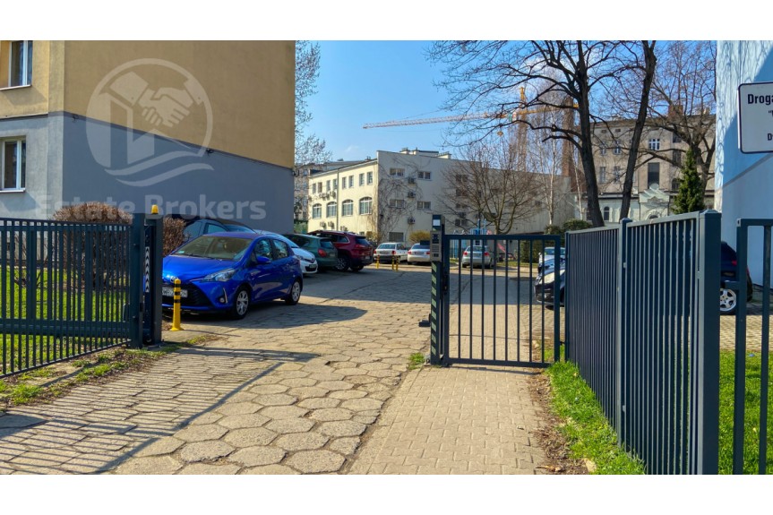 Wrocław, Stare Miasto, Dworcowa, Kawalerka z remontem tuż przy Dworcu Gł&oacute;wnym