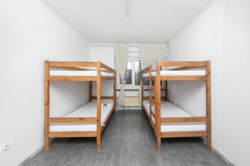 wrocławski, Kobierzyce, Polna, Dom inwestycynjny  jako  11 pokoi  l Działka 900m2