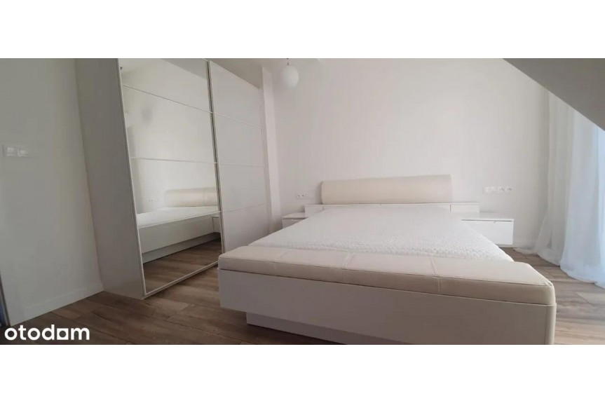 Wrocław, Wrocław-Krzyki, Krzyki, gen. Stefana Grota-Roweckiego, Dom bliźniak 168 m&sup2; na zamkniętym osiedlu