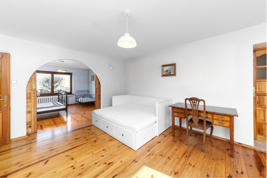 trzebnicki, Trzebnica, Oleśnicka, Dom 176 m&sup2; przy lesie, duża działka