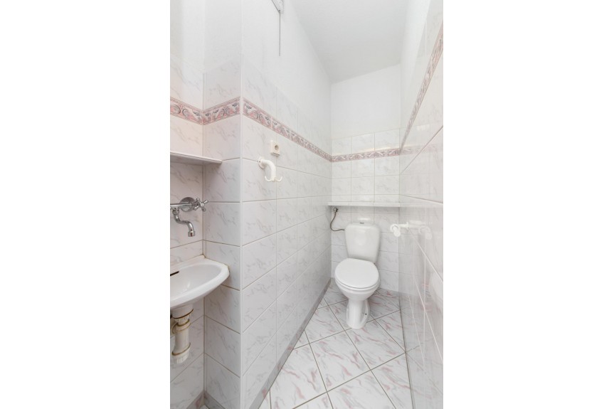 trzebnicki, Trzebnica, Oleśnicka, Dom 176 m&sup2; przy lesie, duża działka