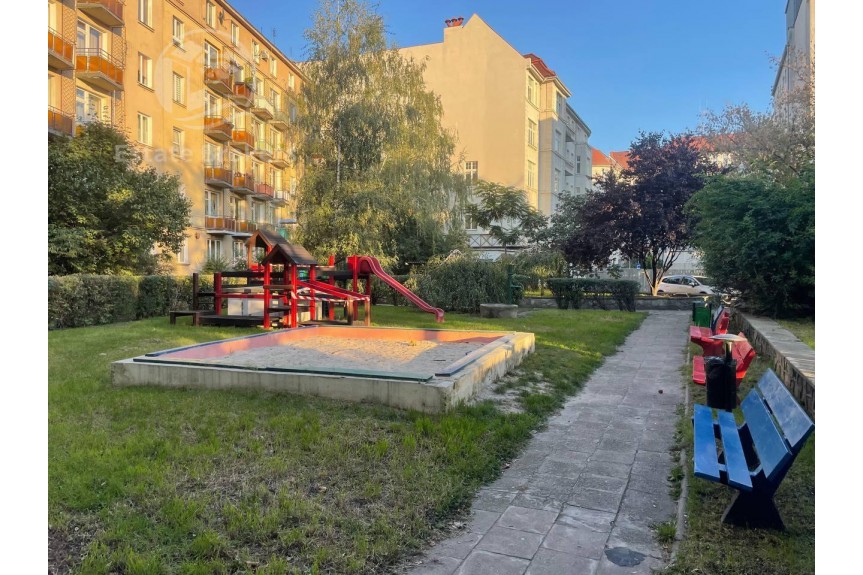 Wrocław, Wrocław-Stare Miasto, marsz. J&oacute;zefa Piłsudskiego, Centrum | 63m2 | Opcja 3 pok | Balkon