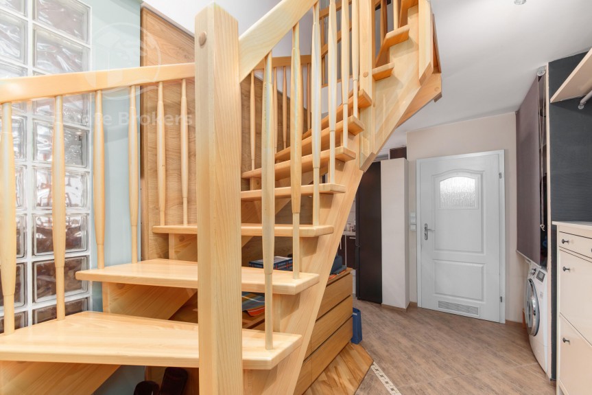 Wrocław, Wrocław-Krzyki, Gaj, Świeradowska, Dwupoziomowe 3 pokoje | Balkon | Widok na patio