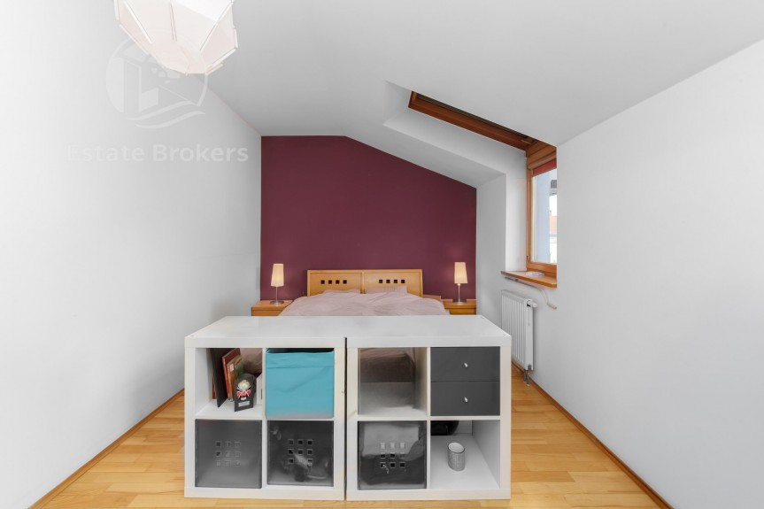 Wrocław, Wrocław-Krzyki, Gaj, Świeradowska, Dwupoziomowe 3 pokoje | Balkon | Widok na patio
