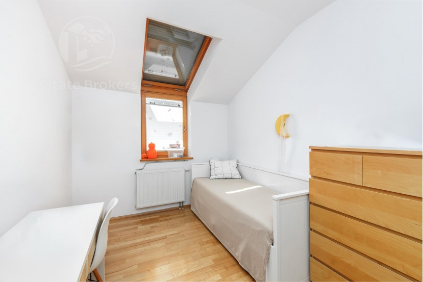 Wrocław, Wrocław-Krzyki, Gaj, Świeradowska, Dwupoziomowe 3 pokoje | Balkon | Widok na patio