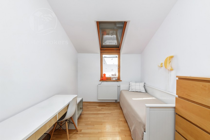 Wrocław, Wrocław-Krzyki, Gaj, Świeradowska, Dwupoziomowe 3 pokoje | Balkon | Widok na patio