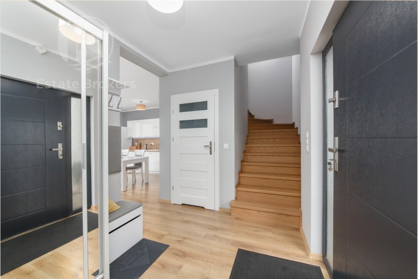 wrocławski, Czernica, Ratowice, Orzechowa, Segment 107 m&sup2; z garażem i ogrodem | bez MSWiA