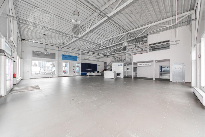 Wrocław, Wrocław-Krzyki, al. Karkonoska, Salon samochodowy/parking i warsztat