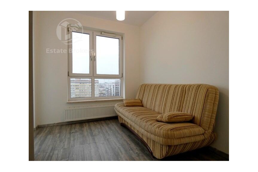 Wrocław, Legnicka, 3 pokoje  balkon  garaż podziemny