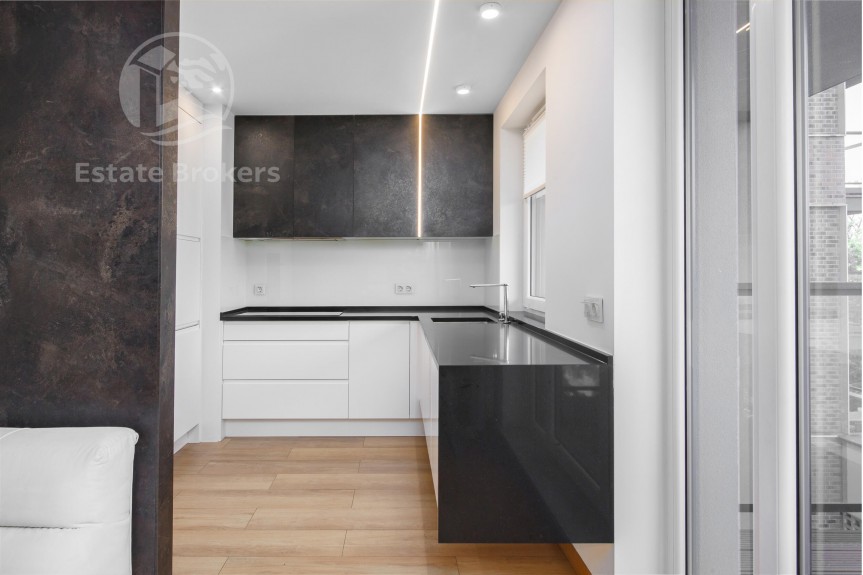 Wrocław, Wrocław-Śr&oacute;dmieście, Romana Dmowskiego, Apartament dla wymagających w centrum | dwie łazienki | MP