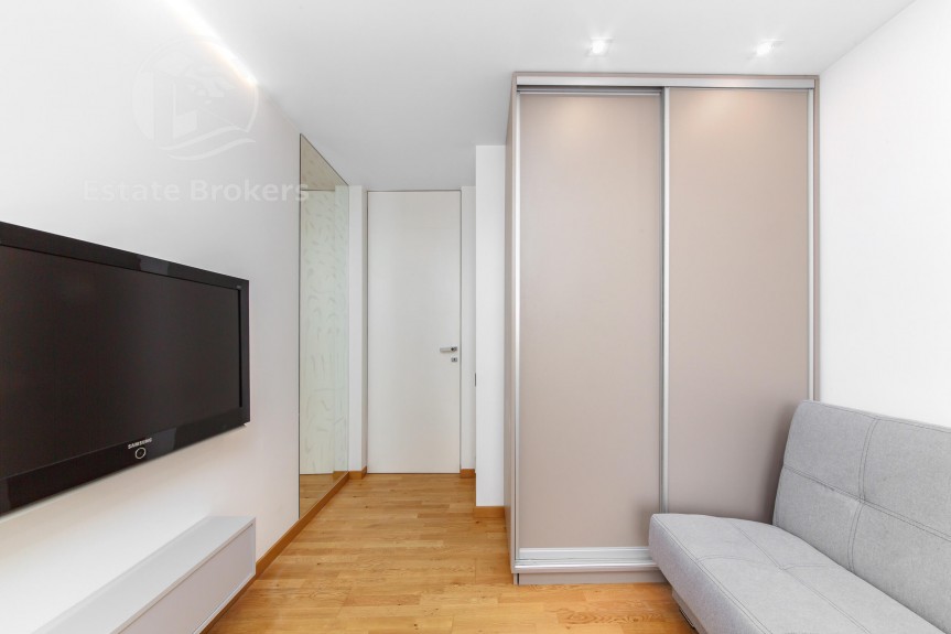 Wrocław, Wrocław-Śr&oacute;dmieście, Romana Dmowskiego, Apartament dla wymagających w centrum | dwie łazienki | MP
