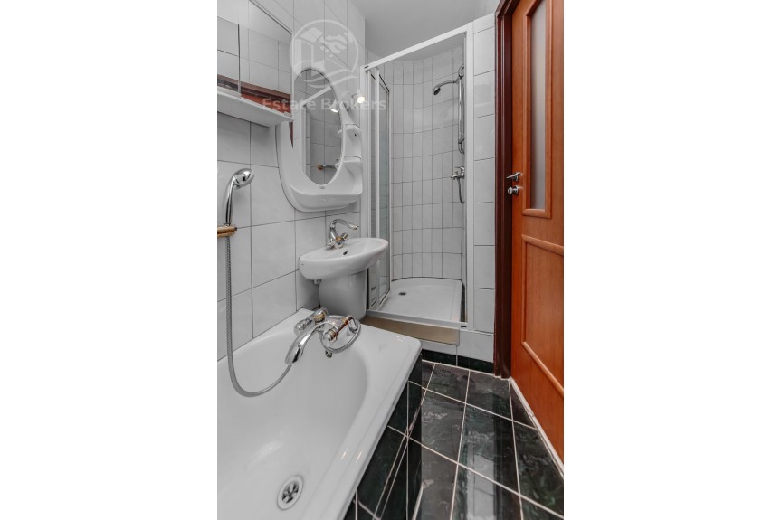 Wrocław, Wrocław-Krzyki, Krzyki, Ślężna, Kawalerka 31,5m2, ŚLĘŻNA   UKR/ENG/PL