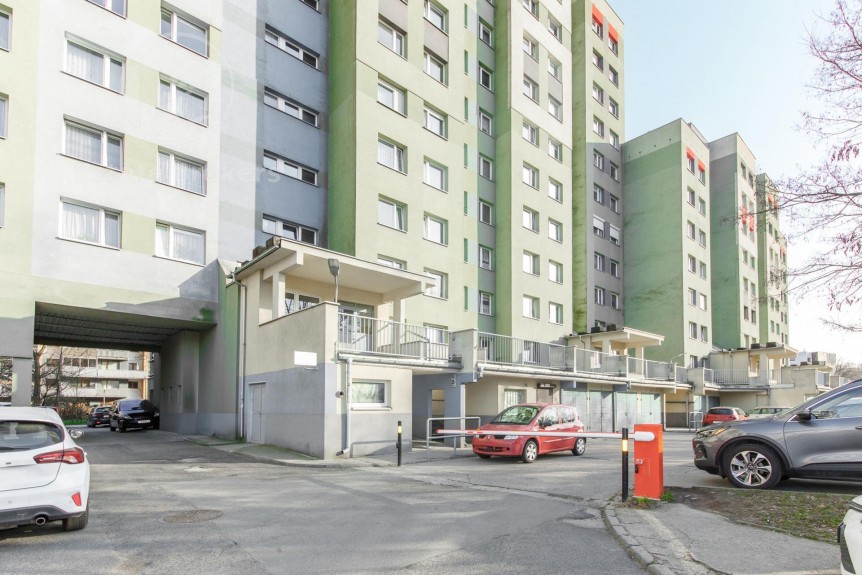 Wrocław, Wrocław-Fabryczna, Fabryczna, Jerzego Bajana, Gotowe do wprowadzenia | Po remoncie generalnym l 3 pokoje + piwnica