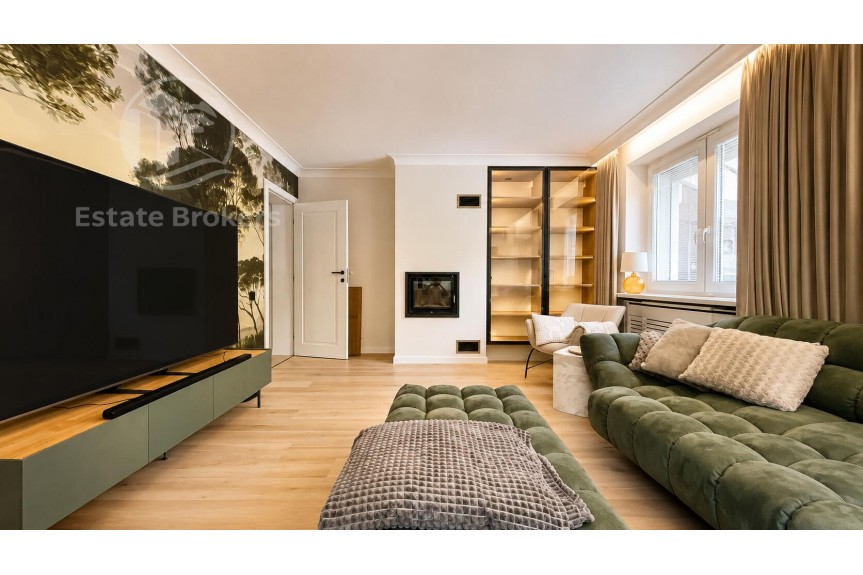 Wrocław, Wrocław-Krzyki, Krzyki, Luksusowy dom wolnostojący z zadbaną działką | Pet Friendly