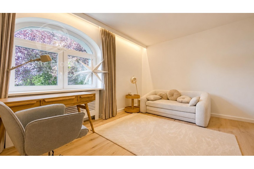 Wrocław, Wrocław-Krzyki, Krzyki, Luksusowy dom wolnostojący z zadbaną działką | Pet Friendly