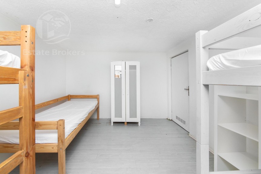 wrocławski, Kobierzyce, Polna, Dom inwestycynjny  jako  11 pokoi  l Działka 900m2
