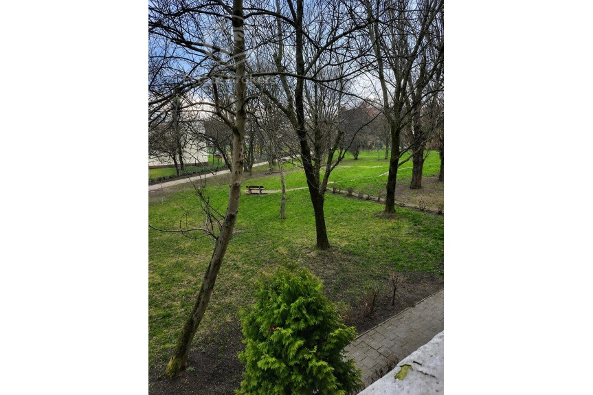 Wrocław, Wrocław-Krzyki, Krzyki, Icchaka Lejba Pereca, Funkcjonalne rozkladowe mieszkanie z potencjałem